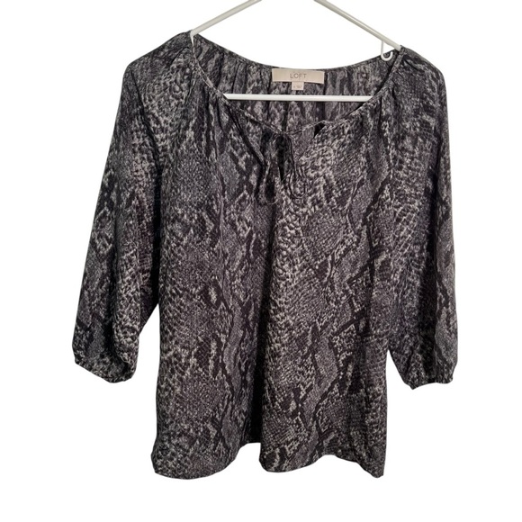 Loft Blouse Black Gray Snake Print Keyhole 3/4 Sleeve S - Picture 1 of 9